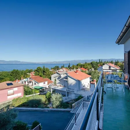 Dragica Apartment Njivice